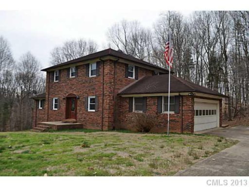 112 Trellis Lane