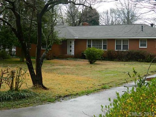 6608 Elmwood Circle