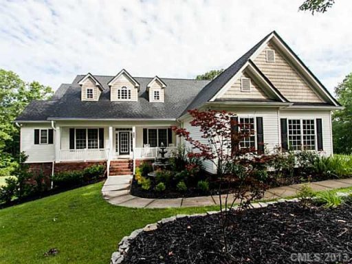 5415 Club View Drive