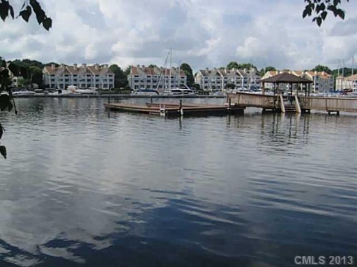 18622 Bluff Point Road