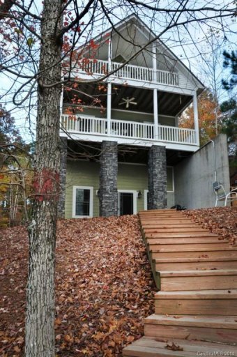 638 Deerfield Road
