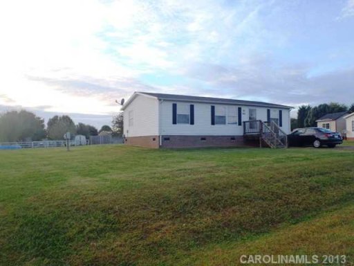 2303 Palmetto Drive