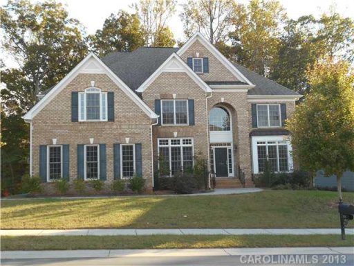 184 E Warfield Drive 13