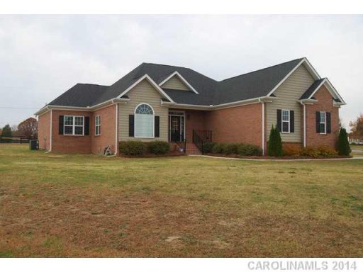 1035 Bentley Court