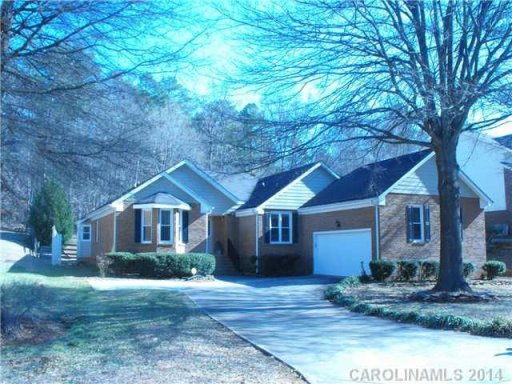 816 Balsam Terrace