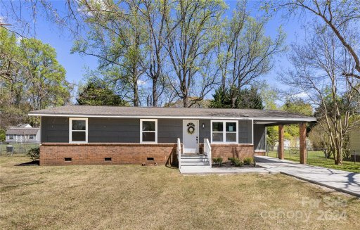 1652 Norris Drive