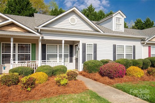 710 Dalebrook Lane