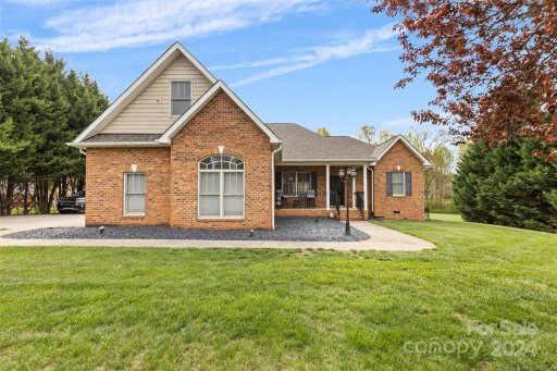 171 Donsdale Drive