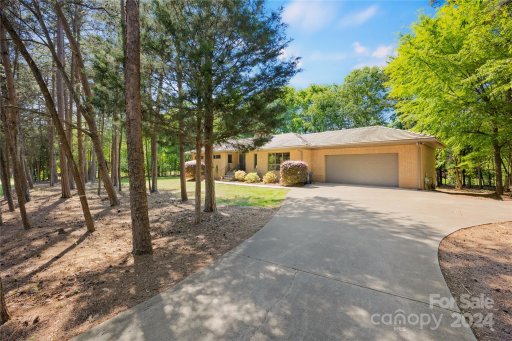 16201 Twin Cove Drive