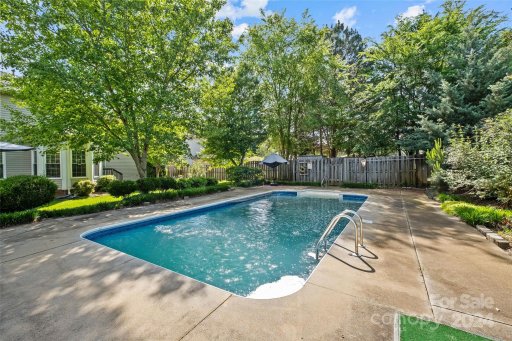 12312 Greenway View Court