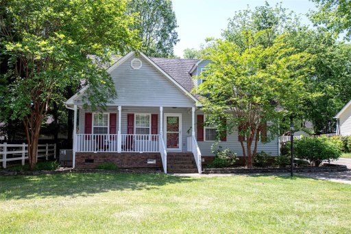 1425 Lowell Trace