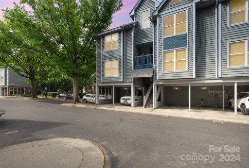 513 N Graham Street 3H