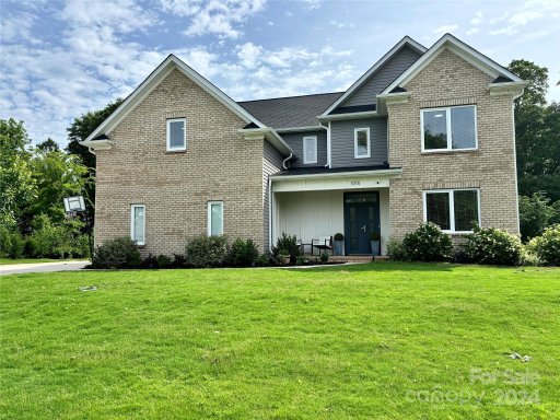 1016 Peninsula Drive