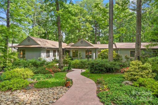 24 Crooked Oak Court