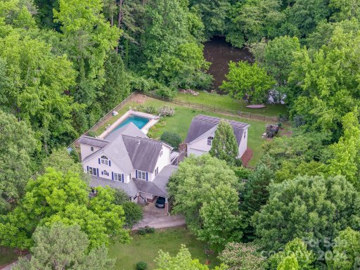 1320 Marlwood Circle