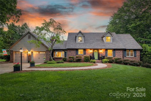 300 Castlegate Drive