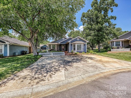 2915 Peachwood Court