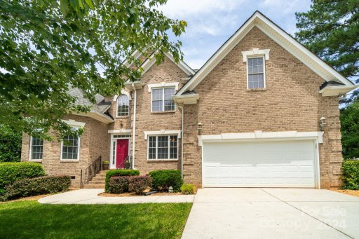 106 Honeysuckle Creek Loop