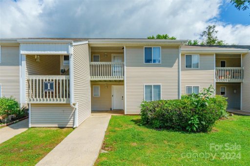 1632 Eagles Place I-203