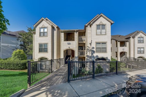 18701 Nautical Drive 302