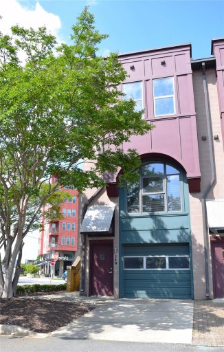 140 Rail Crossing Lane