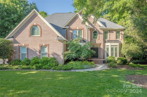 8628 Edgewood Grove Trail