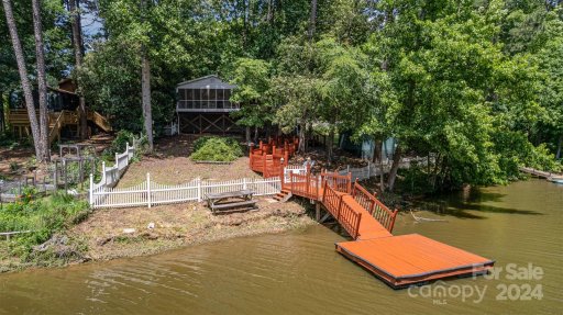 175 Hickory Point Drive