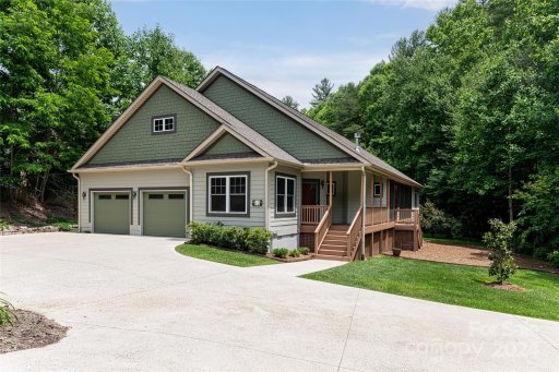 10 Double Eagle Drive