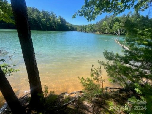 5124 Lighthouse Court