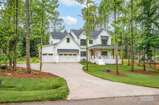 513 Arrow Point Lane