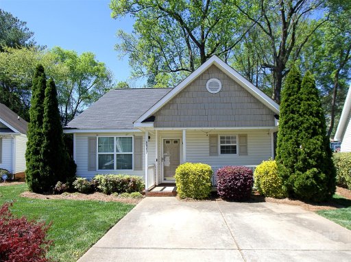 6007 Crape Myrtle Lane