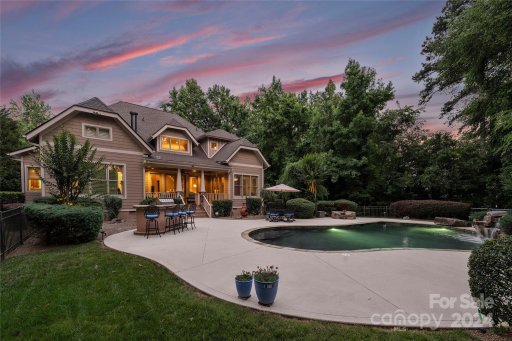 146 Tuskarora Point Lane