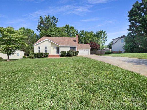 1717 Windy Rush Lane