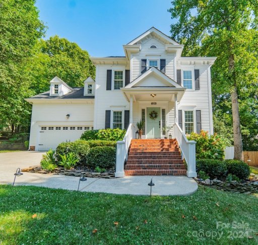 8103 Red Oaks Trail