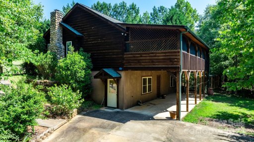 926 Cross Creek Drive