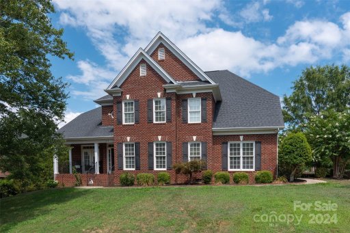 672 Spyglass Way