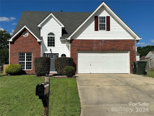 3935 Longwood Drive