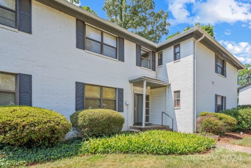 615 Biltmore Avenue F12