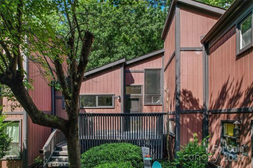 6114 Honeysuckle Lane