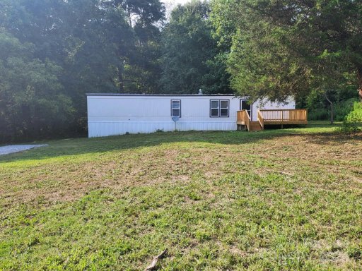 150 Twisted Oak Lane