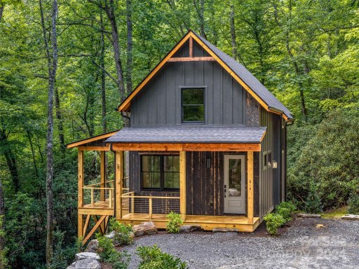 819 Pisgah Forest Drive