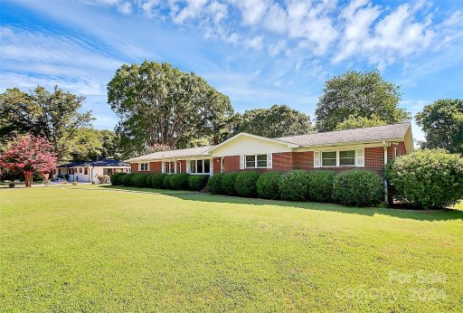 5834 Martin Lake Road