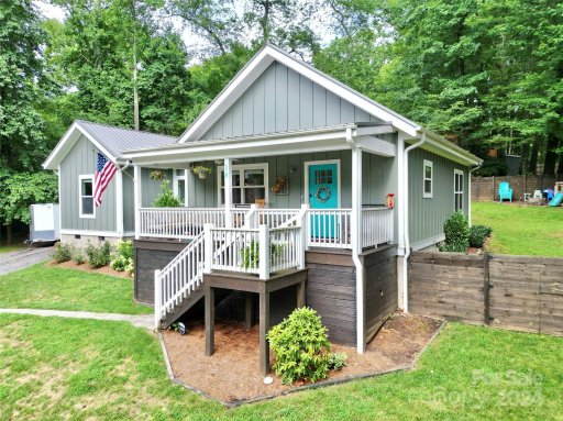 14 Springside Park