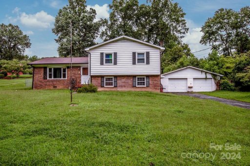 403 Brentwood Circle