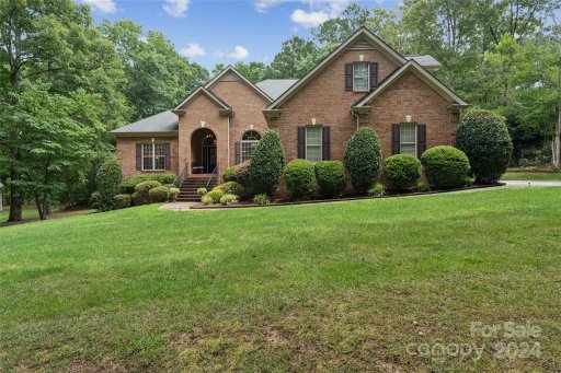 4634 Sawgrass Court