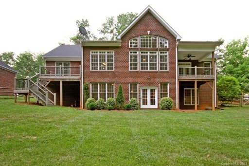 118 Lakeview Shores Loop