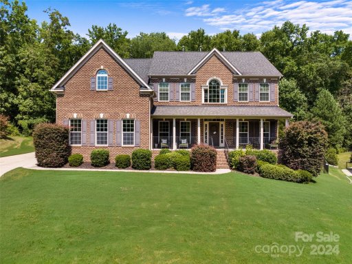 635 Sugarberry Court