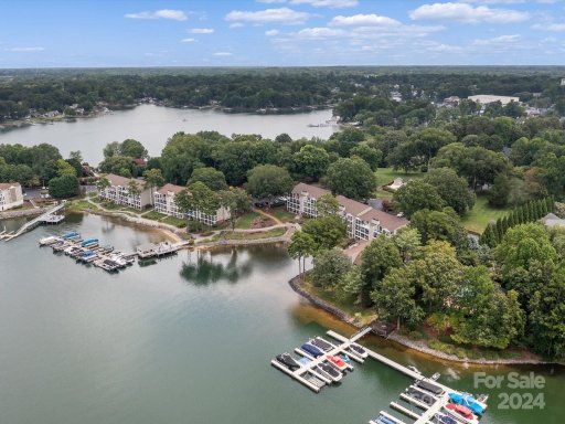 20347 Harborgate Court 106