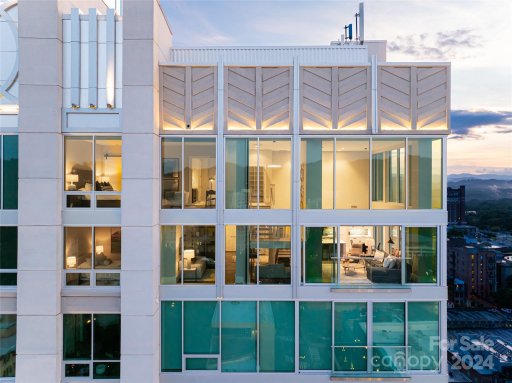 7 Patton Avenue 1806