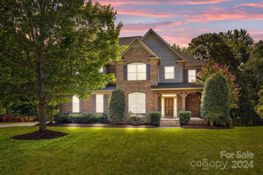 712 Glenn Allen Way